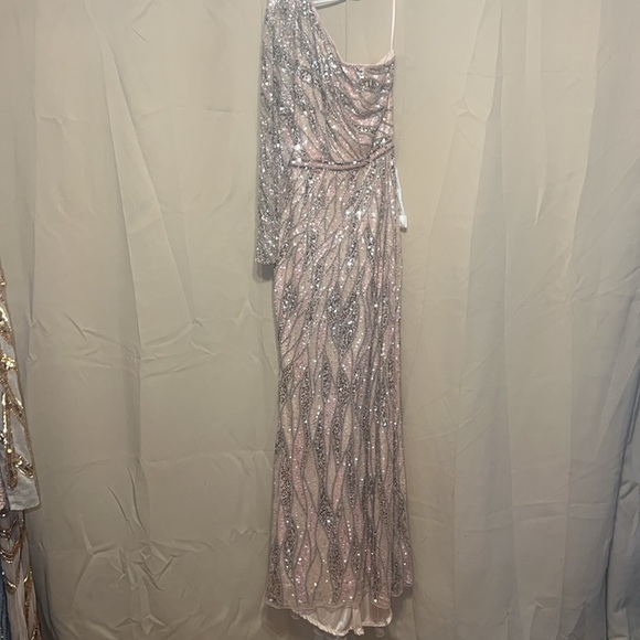 Mac Duggal 4982 NWT EMBELLISHED ONE SLEEVE GOWN W/ SEQUIN BELT rose gold - Picture 6 of 13
